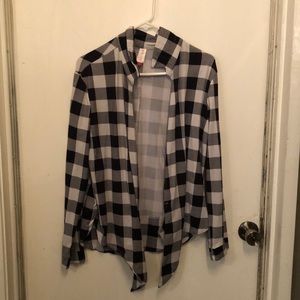 Black and white cover up